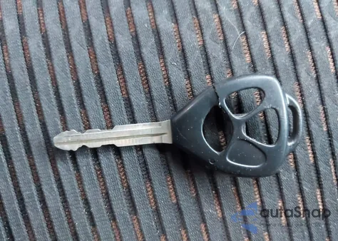 2013 Toyota 4Runner Sr5 z USA, uszkodzony, nr VIN JTEBU5JR3D5138921